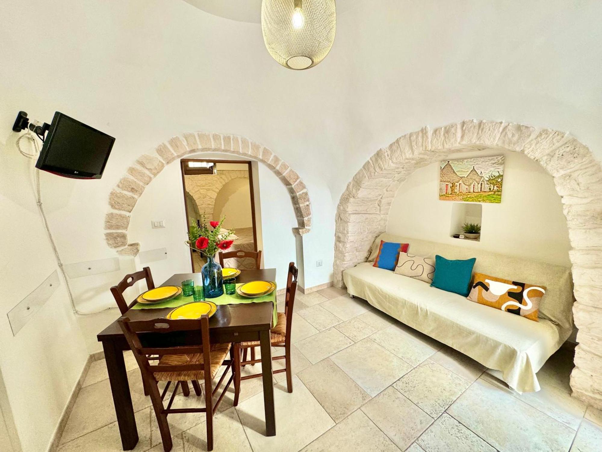 Trulli Fenice Alberobello Bilik gambar