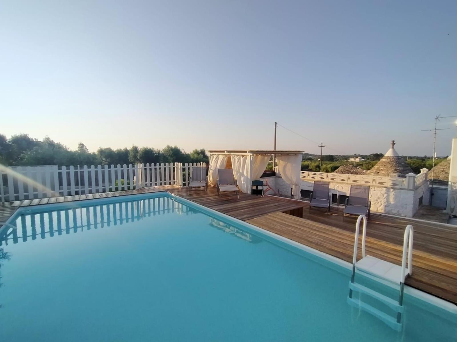 Trulli Fenice Alberobello Bilik gambar