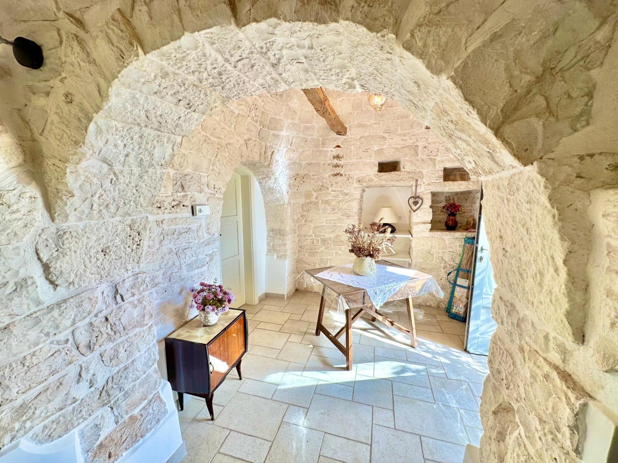 Trulli Fenice Alberobello Bilik gambar