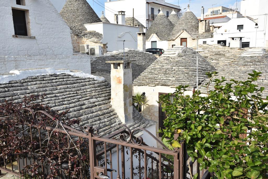 Trulli Fenice Alberobello Luaran gambar